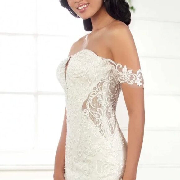 White Sweetheart Off-Shoulder Wedding Gown (NEVER WORN) - Picture 3 of 7